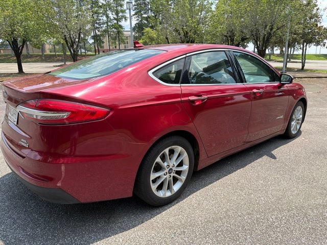 Used 2019 Ford Fusion SEL FWD image 5