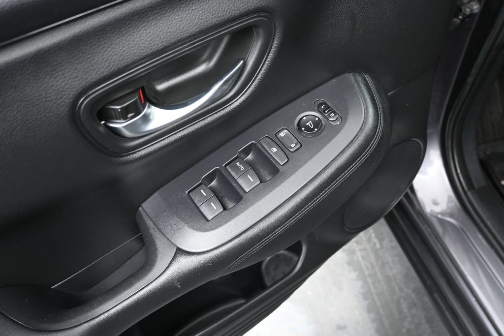 Certified 2024 Honda HR-V LX image 16