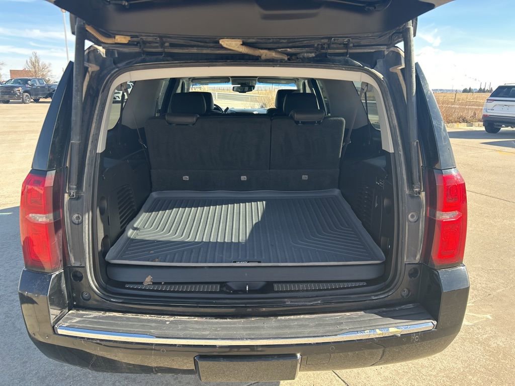 Used 2015 Chevrolet Suburban LTZ image 5