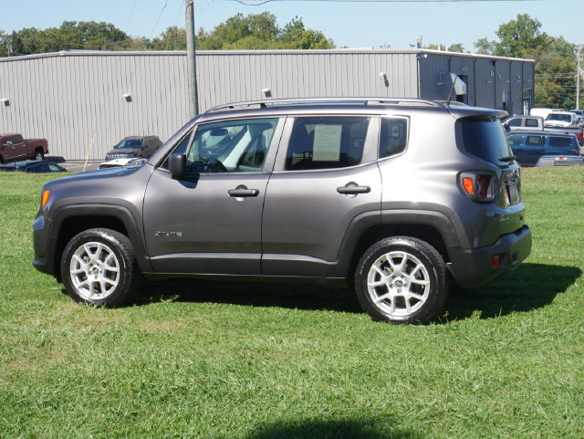 Used 2019 Jeep Renegade Sport w/ Sport Appearance Group AWD/4WD image 7