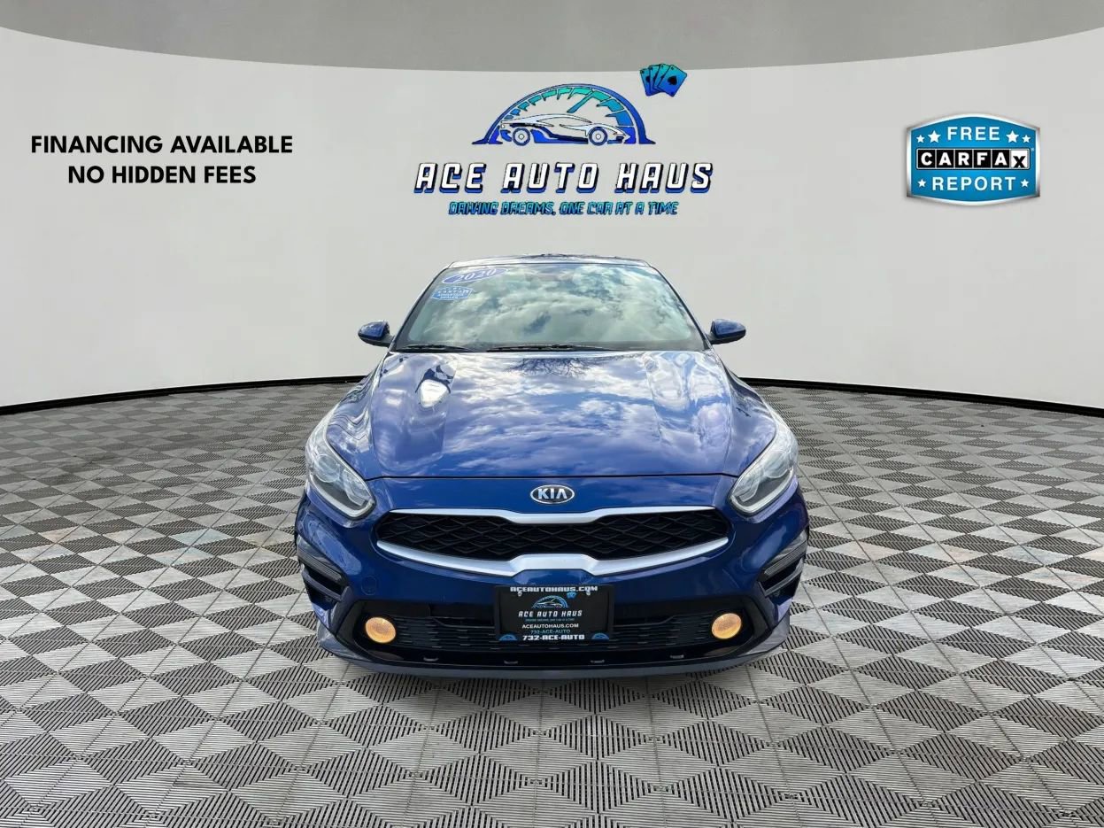 Used 2020 Kia Forte LXS FWD image 2
