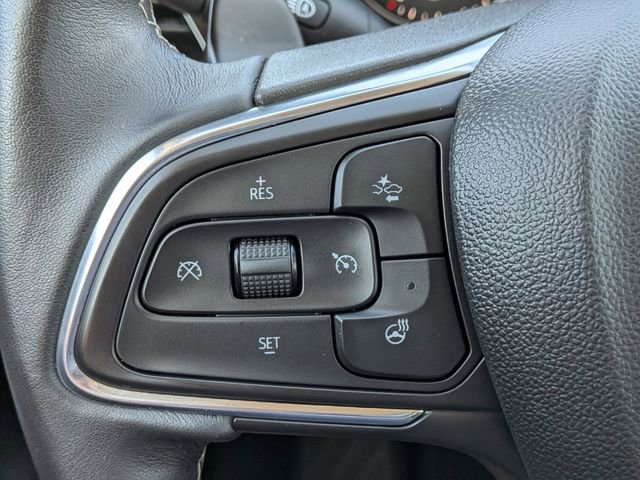 Used 2023 Buick Envision Essence w/ Sport Touring Package image 25