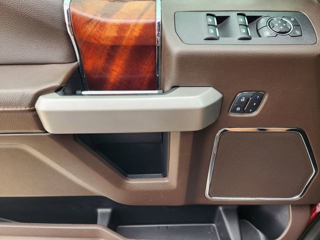 Used 2018 Ford F150 King Ranch w/ Equipment Group 601A Luxury AWD/4WD image 23