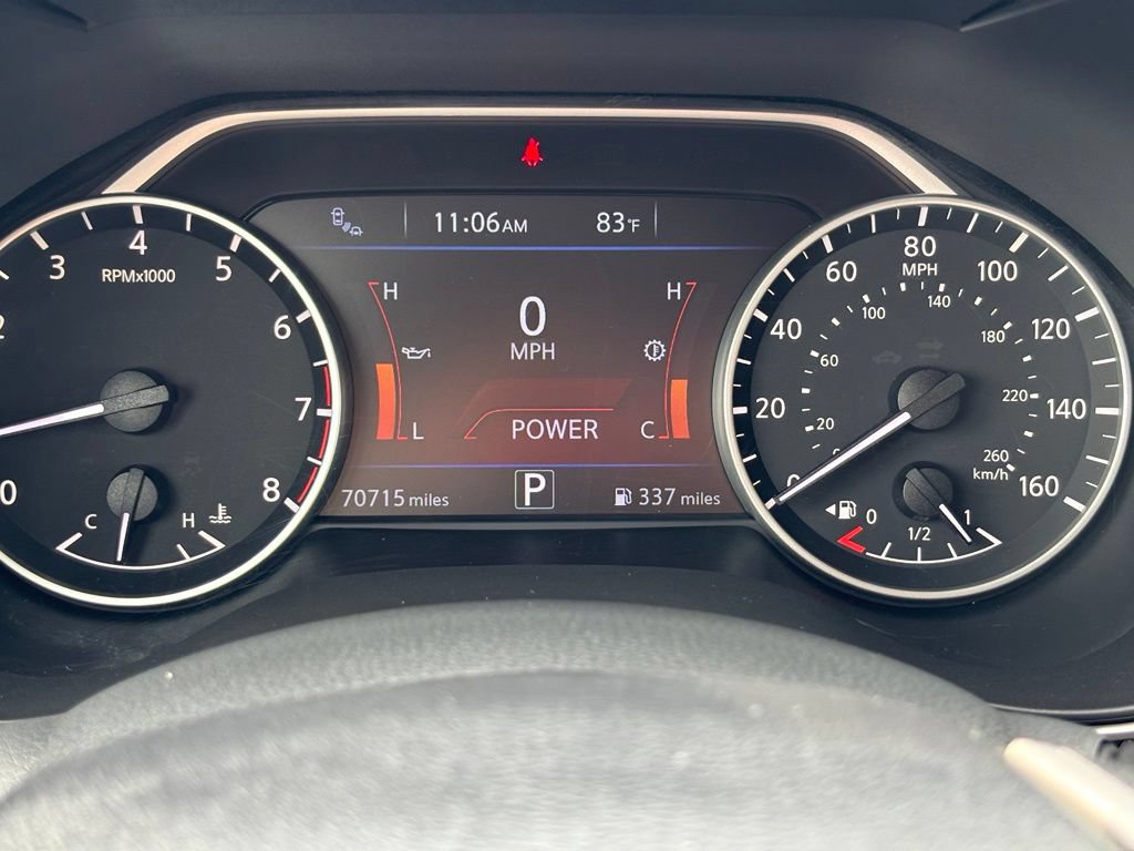 Used 2017 Nissan Maxima SR FWD image 34