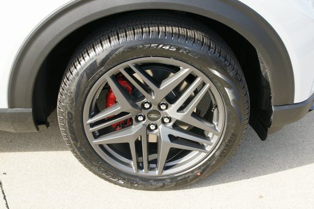 New 2026 Ford Explorer ST-Line w/ ST-Line Street Pack image 9