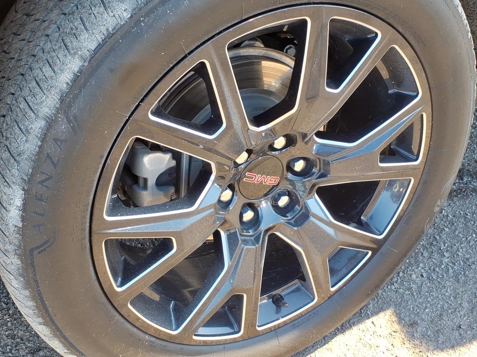 Certified 2024 GMC Yukon Denali w/ Denali Reserve Package image 6