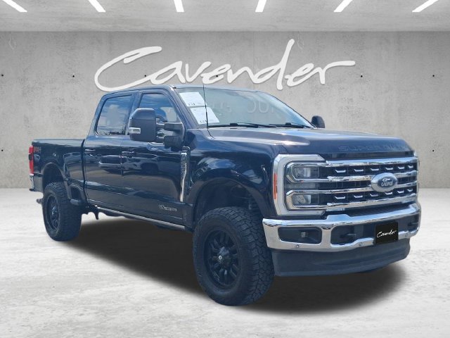 Used 2023 Ford F250 Lariat w/ Lariat Ultimate Package AWD/4WD image 2