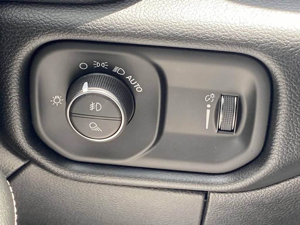 New 2026 RAM 3500 Big Horn AWD/4WD image 57
