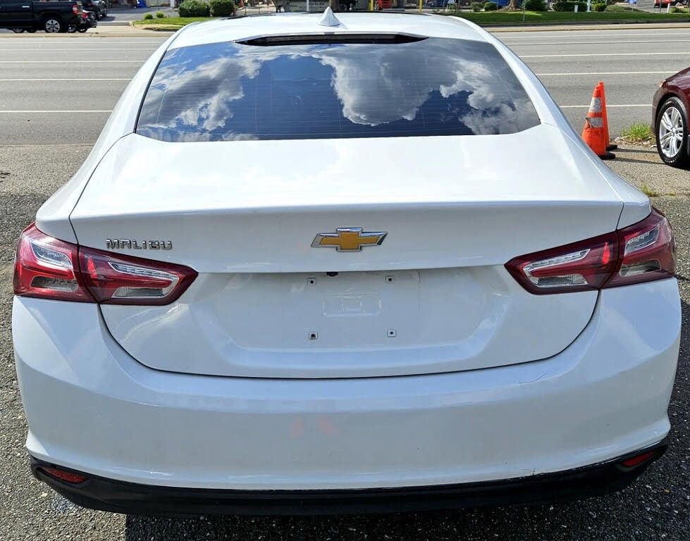 Used 2019 Chevrolet Malibu LT image 5