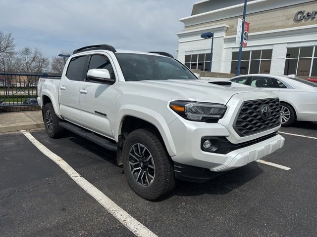 Used 2021 Toyota Tacoma TRD Sport w/ Technology Package image 1