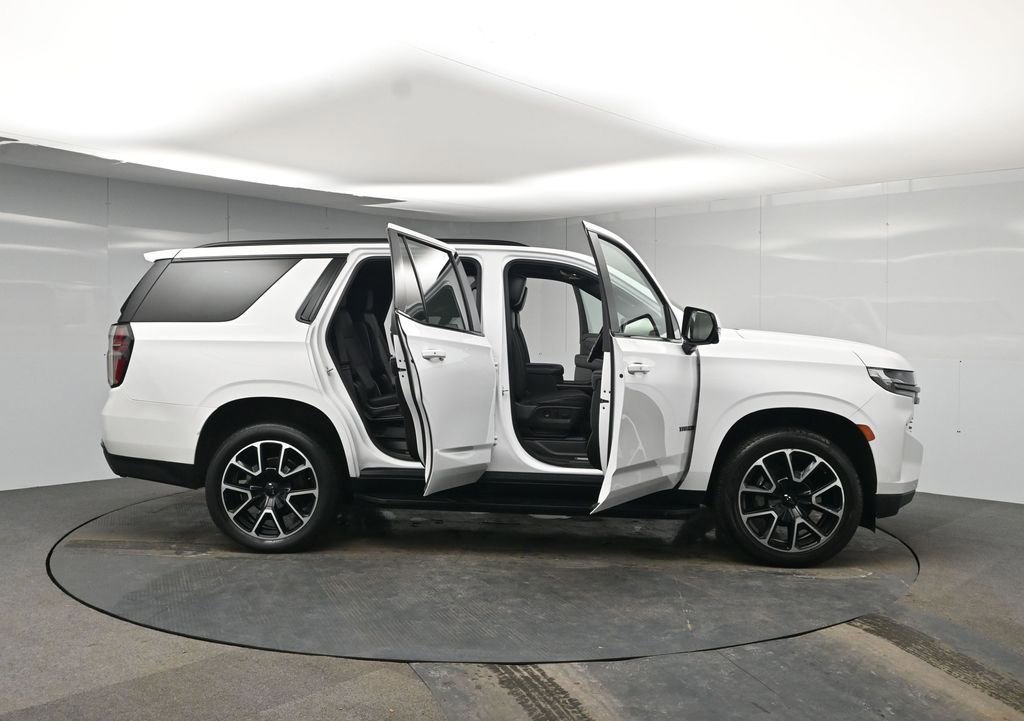 Used 2022 Chevrolet Tahoe RST w/ Luxury Package image 54