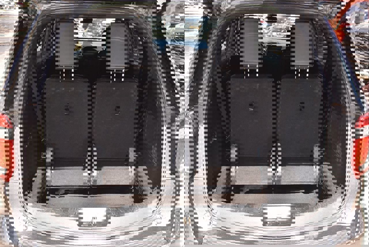 Used 2019 Ford Explorer Limited w/ Class III Trailer Tow Package image 35