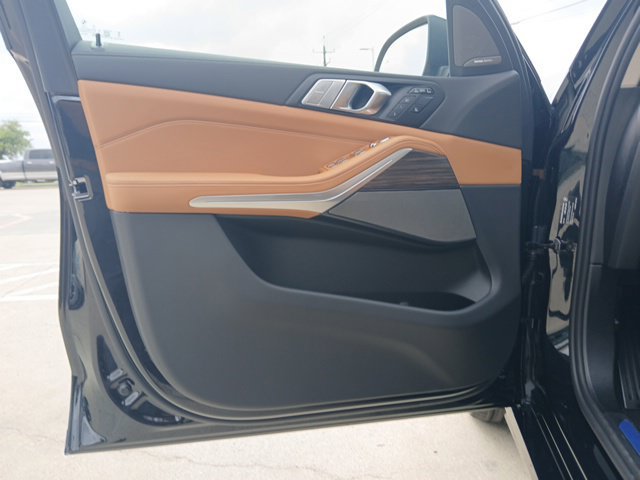 New 2027 BMW X7 xDrive40i w/ Premium Package AWD/4WD image 18