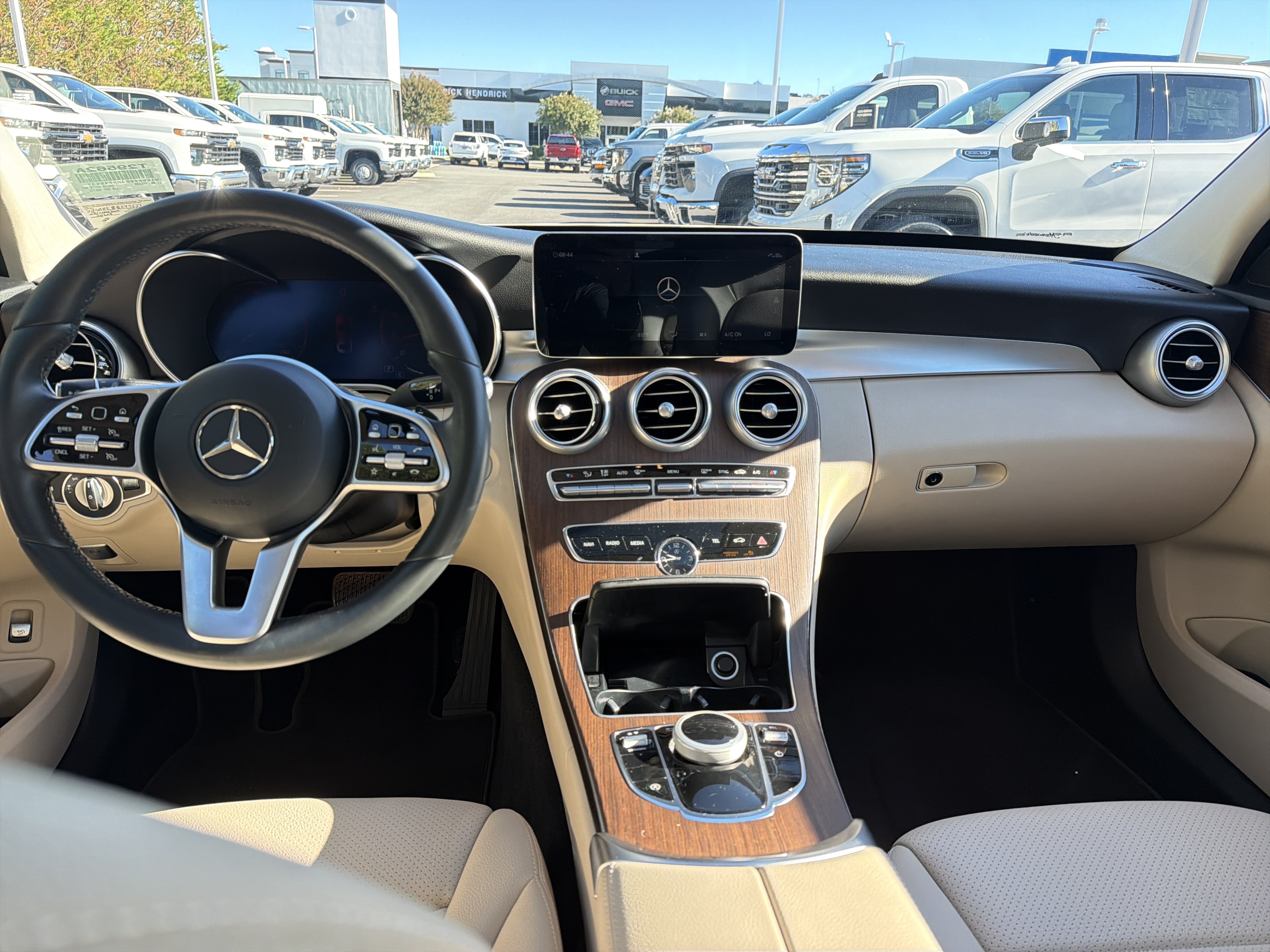 Used 2021 Mercedes-Benz C 300 4MATIC Sedan image 30