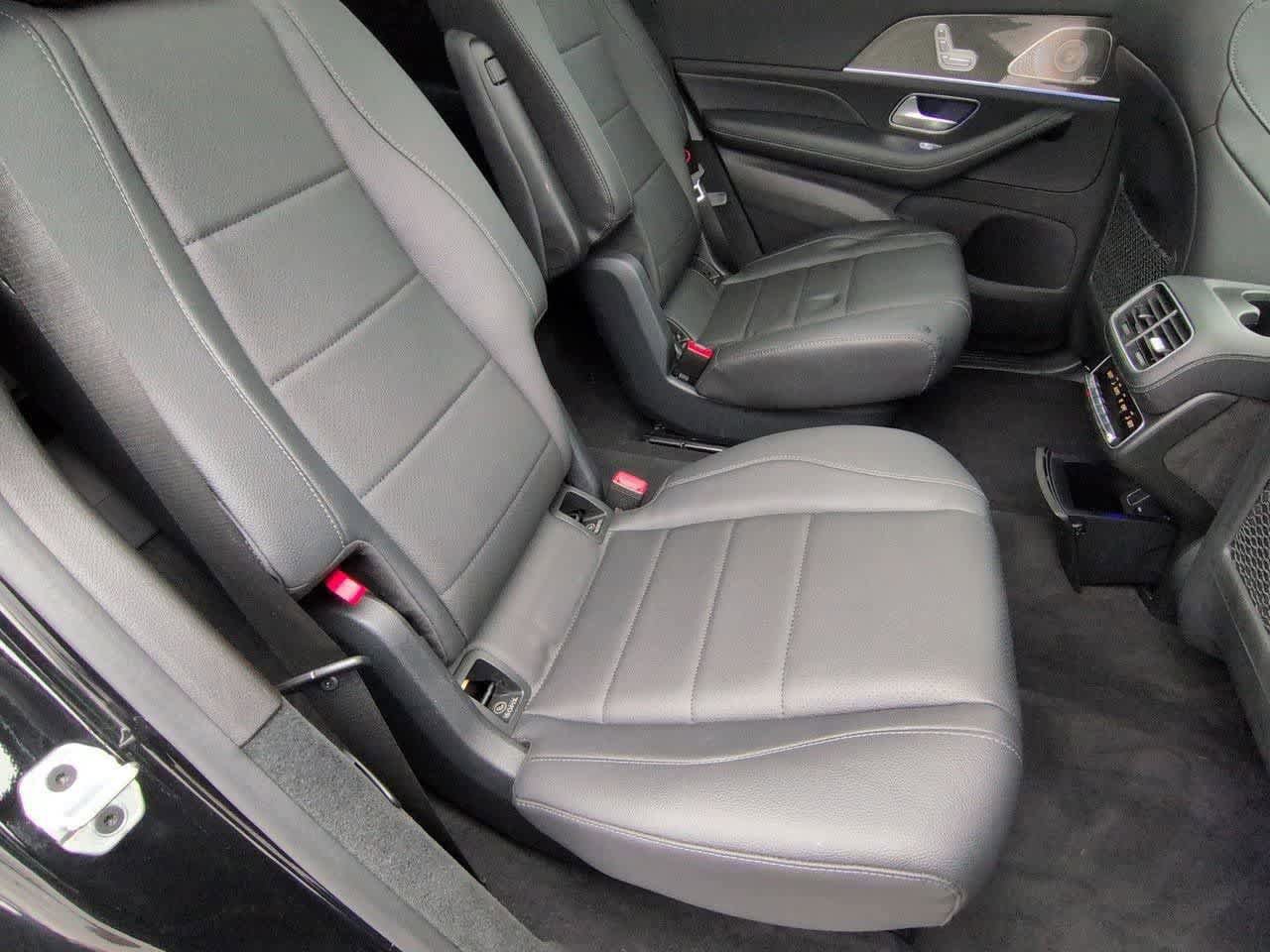 Used 2023 Mercedes-Benz GLS 450 4MATIC image 21