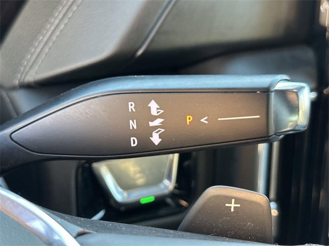 Used 2025 GMC Yukon Denali image 15