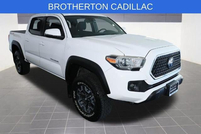 Used 2018 Toyota Tacoma TRD Off-Road w/ Technology Package AWD/4WD image 9