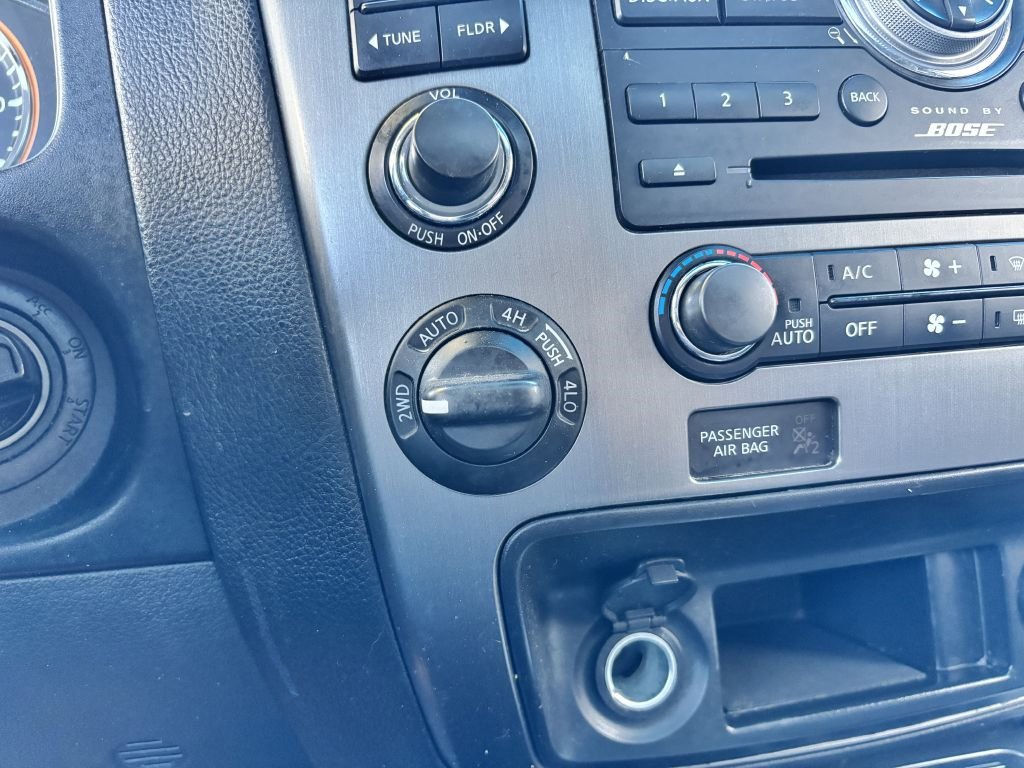 Used 2014 Nissan Armada Platinum image 30