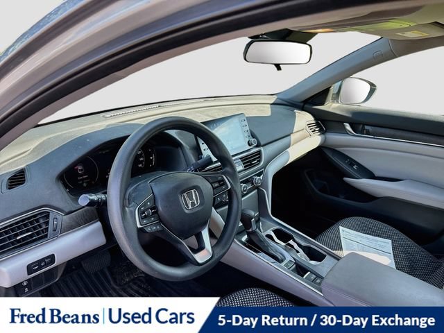 Used 2018 Honda Accord EX image 13