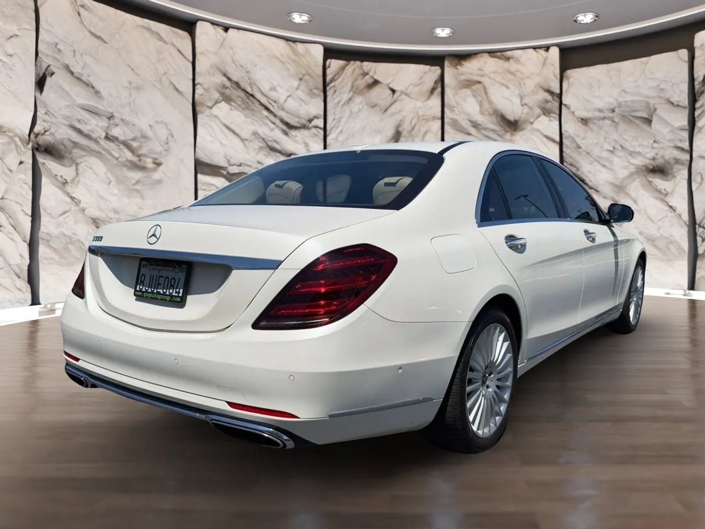 Used 2019 Mercedes-Benz S 560 Sedan image 6