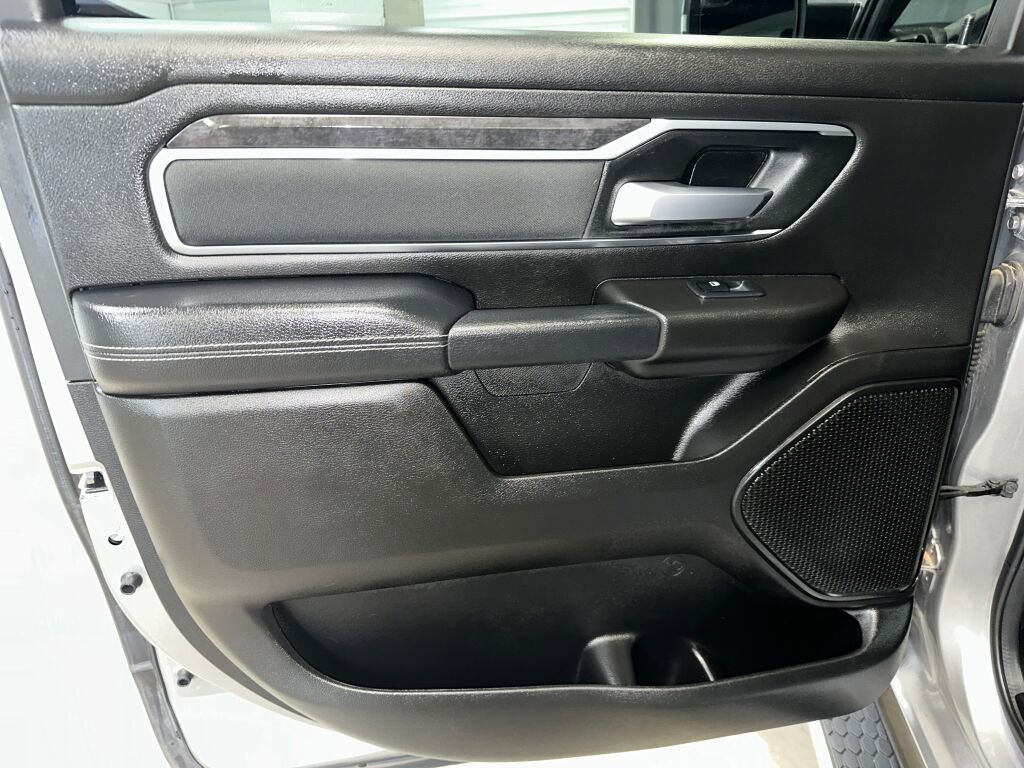 Used 2024 RAM 1500 Big Horn AWD/4WD image 16