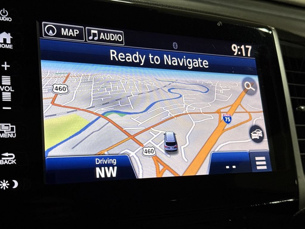 Used 2018 Honda Pilot Elite image 15