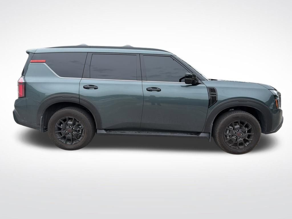 Used 2026 Nissan Armada PRO-4X AWD/4WD image 4