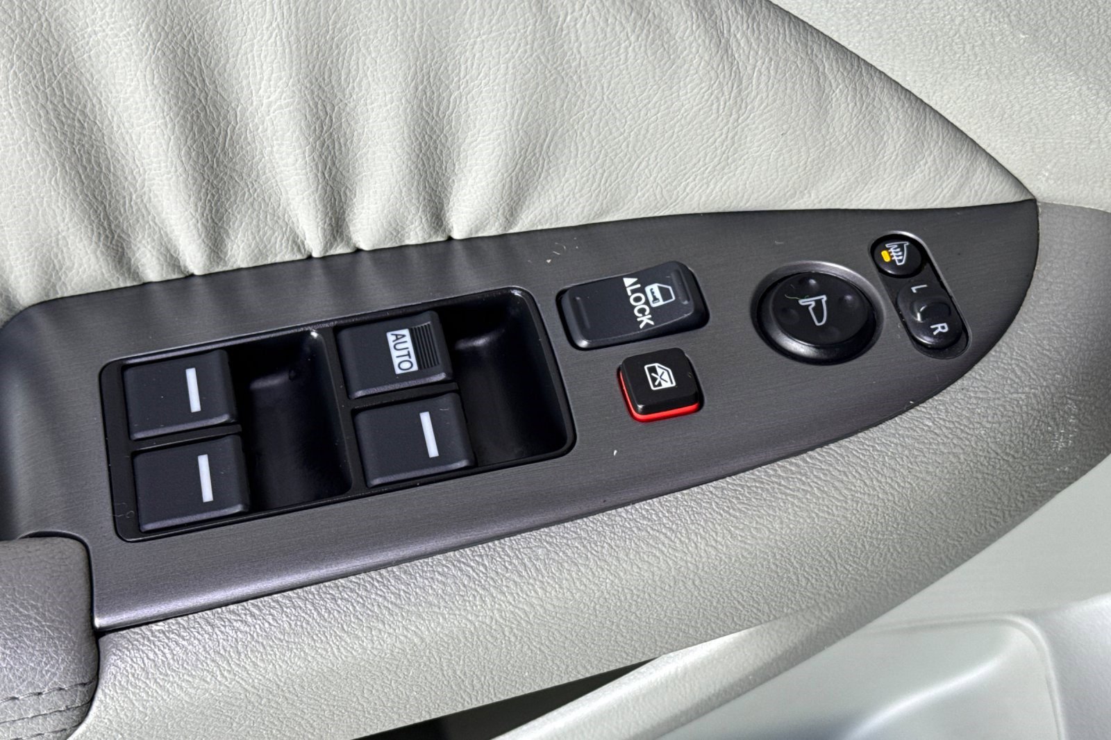 Used 2006 Honda Odyssey EX-L image 13