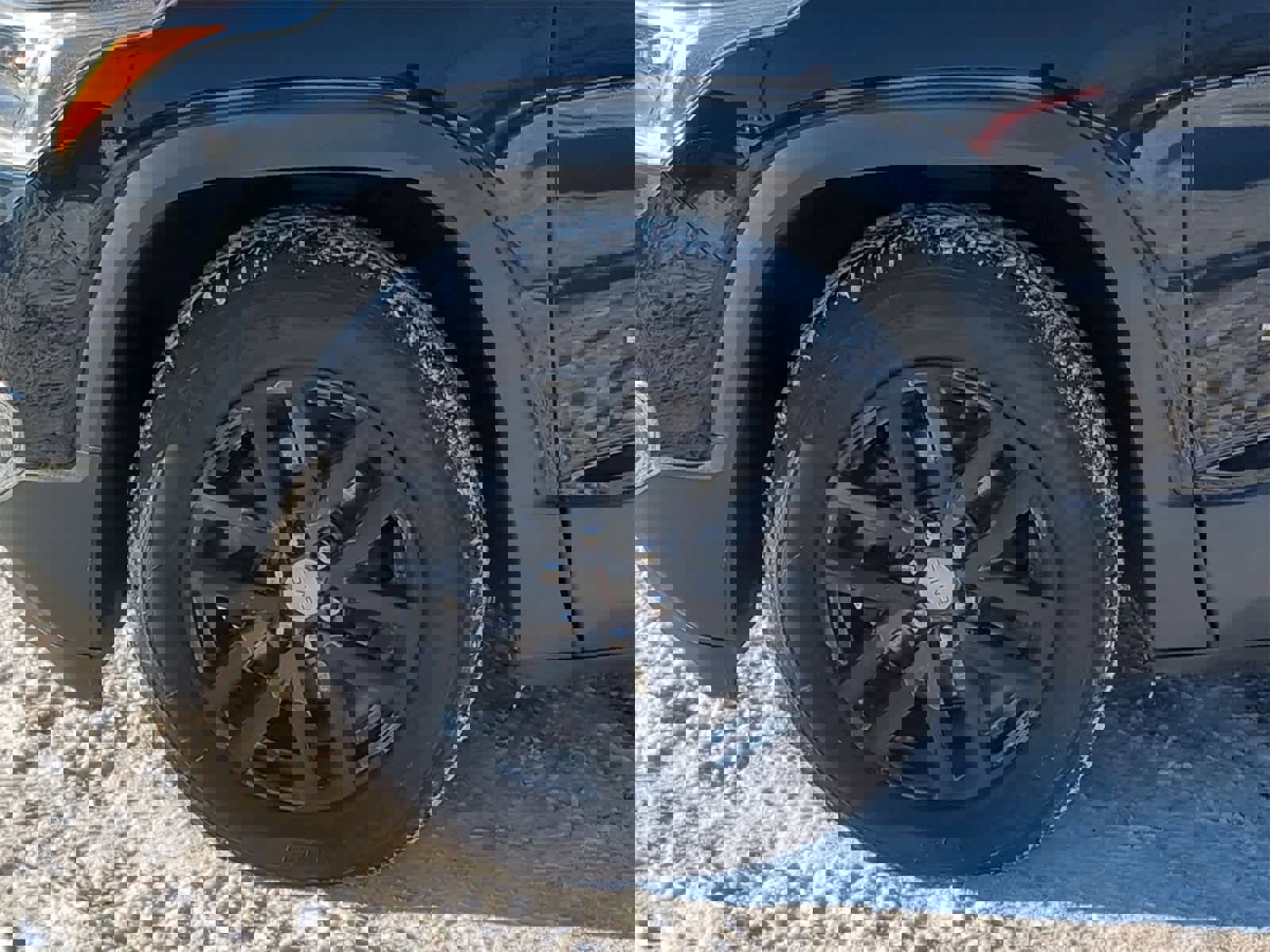 Used 2018 GMC Acadia SLT image 21