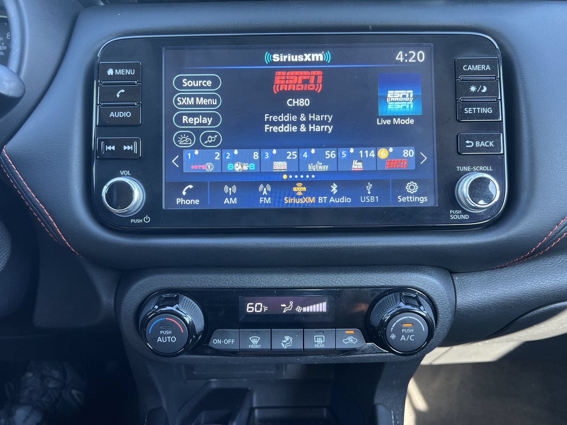 Used 2024 Nissan Kicks SR FWD image 4