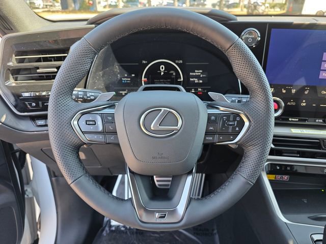 New 2026 Lexus TX 500h AWD image 27