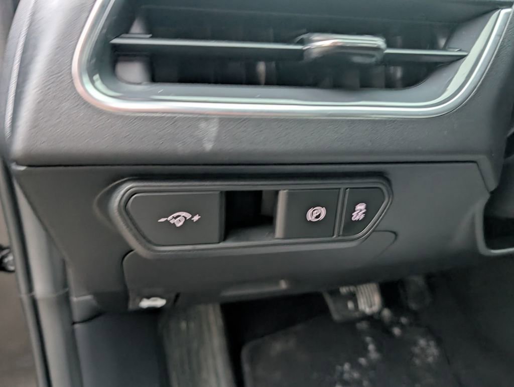 Used 2025 Kia K4 GT-Line w/ GT-Line Premium Package image 16