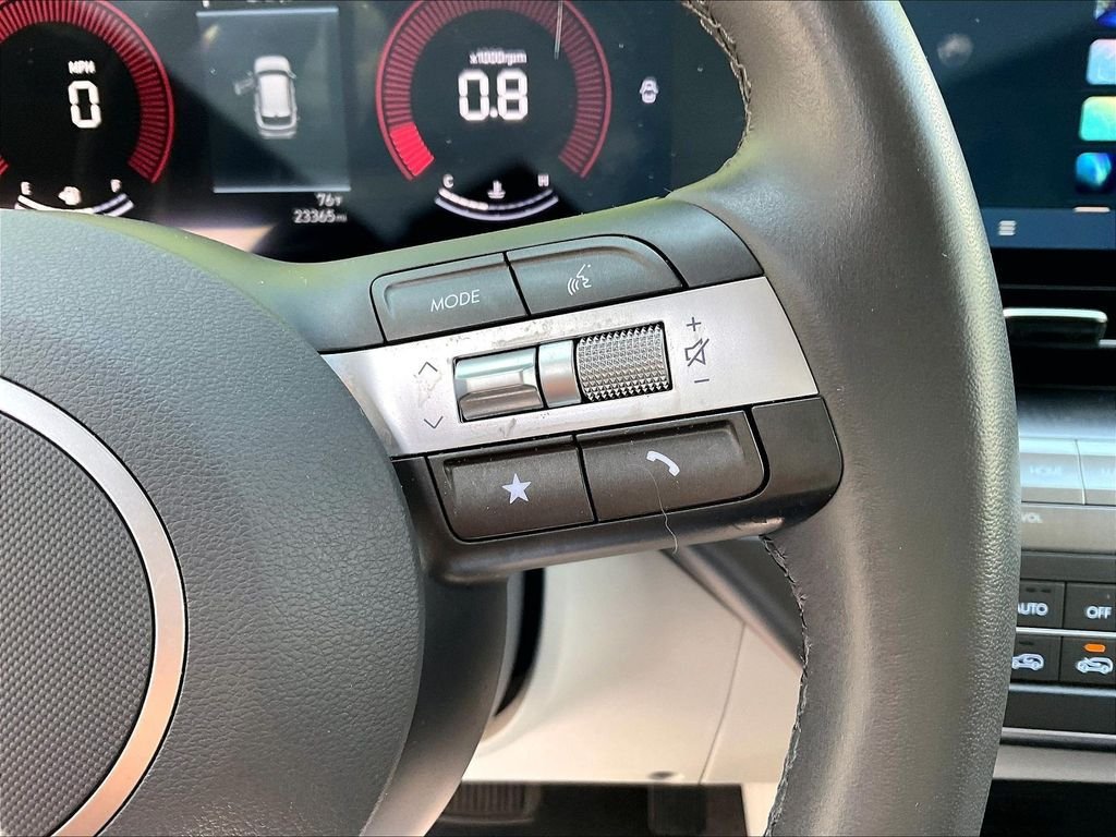 Used 2025 Hyundai Kona SEL AWD/4WD image 23
