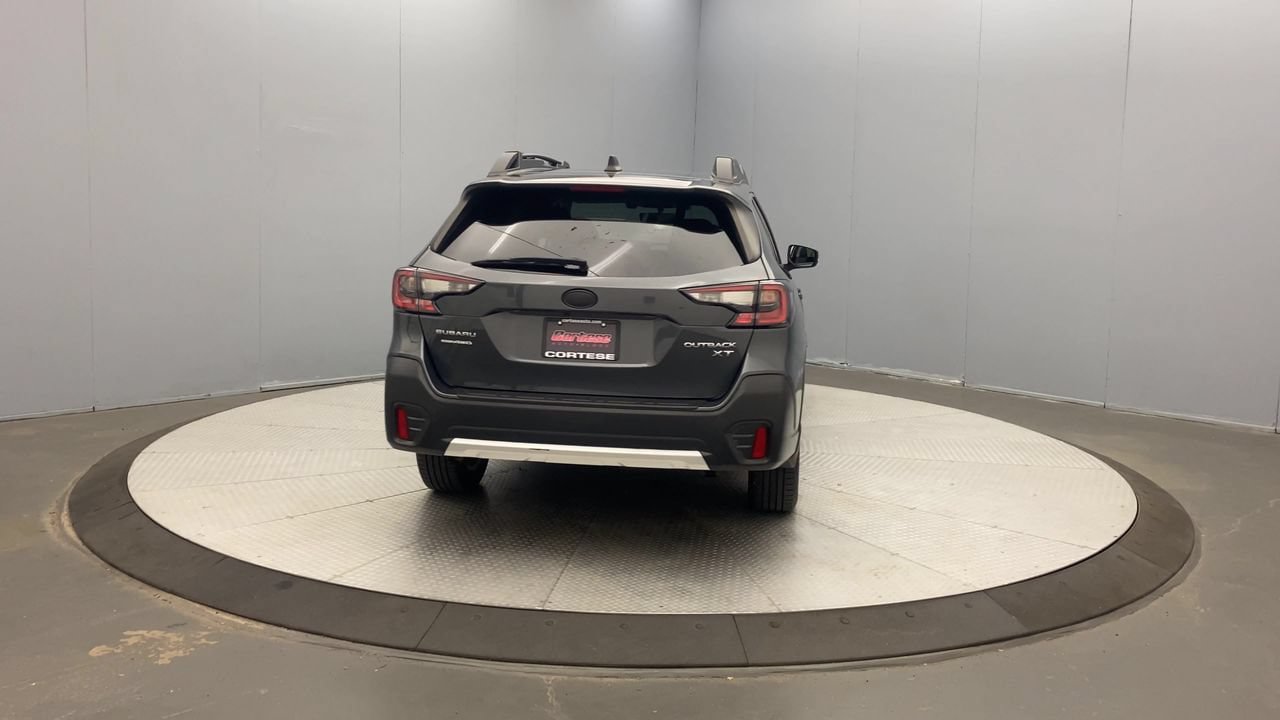 Used 2021 Subaru Outback Limited XT AWD/4WD image 4