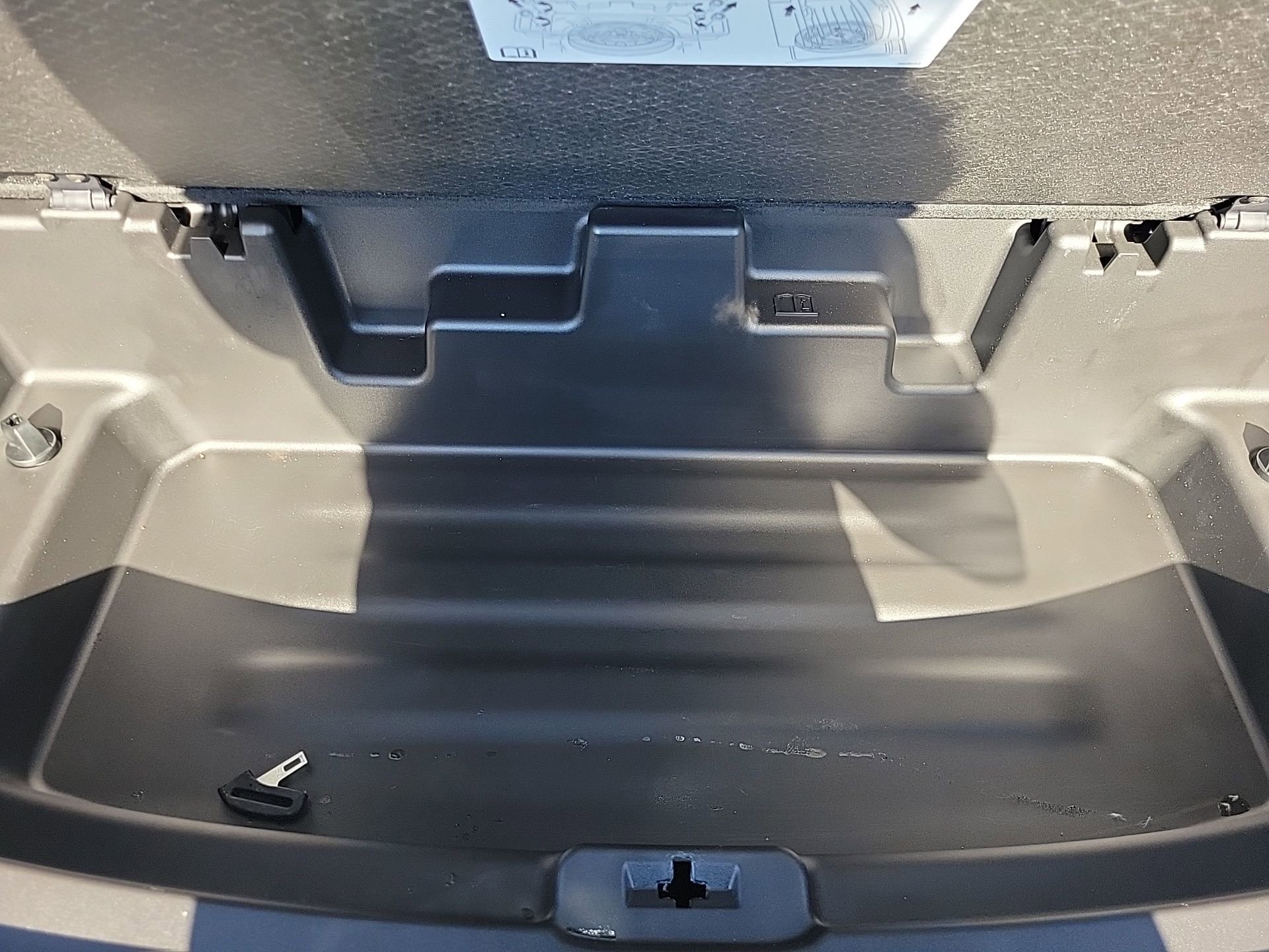 Used 2024 Buick Enclave Essence w/ Sport Touring Edition image 17