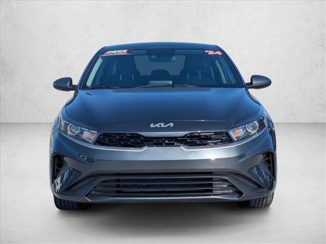 Used 2024 Kia Forte LXS FWD video 2