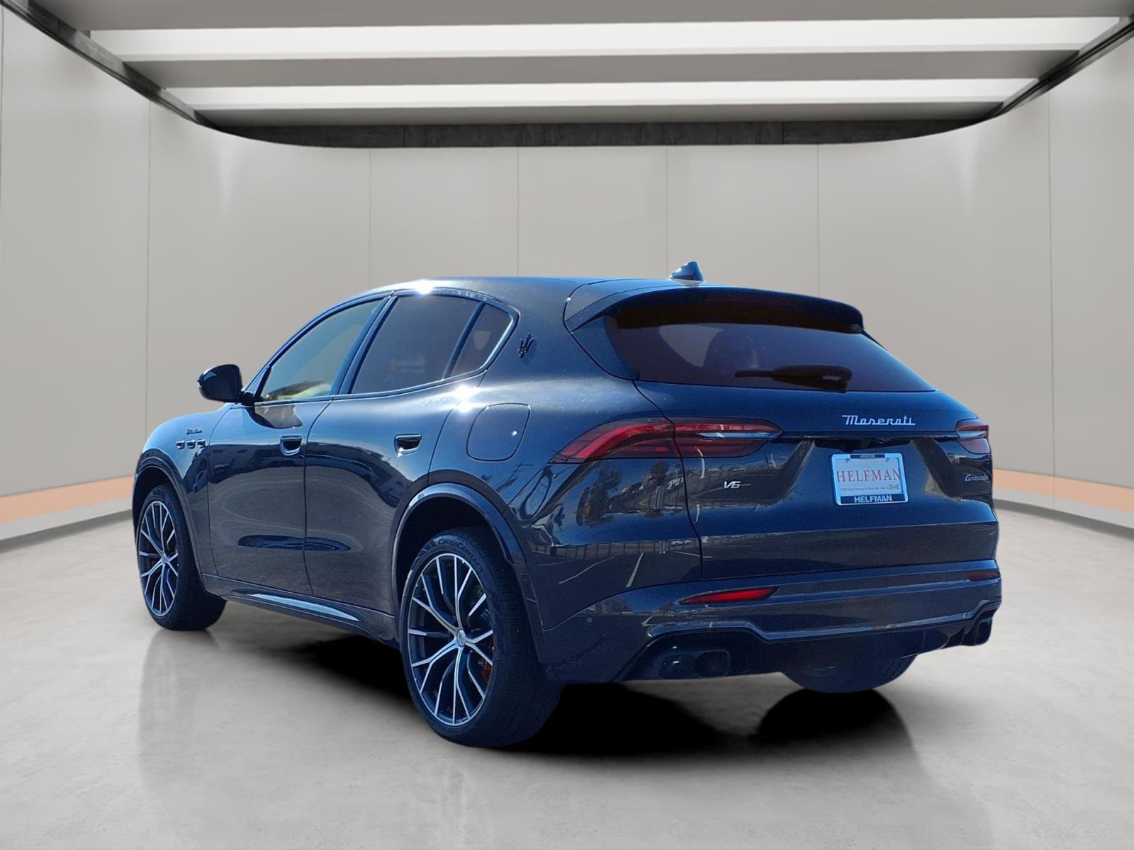 New 2026 Maserati Grecale Modena image 4