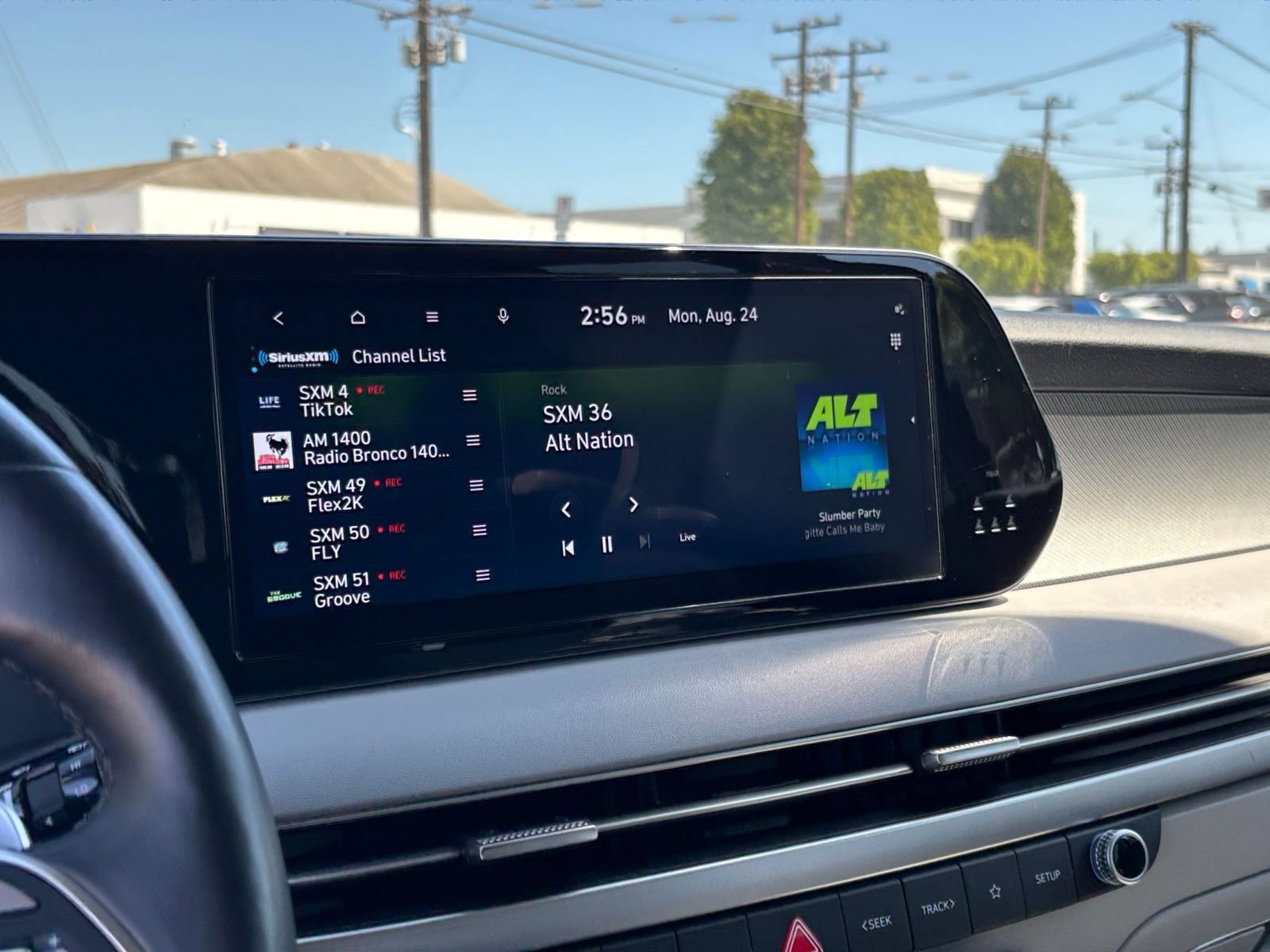 Used 2024 Hyundai Palisade SEL AWD/4WD image 19