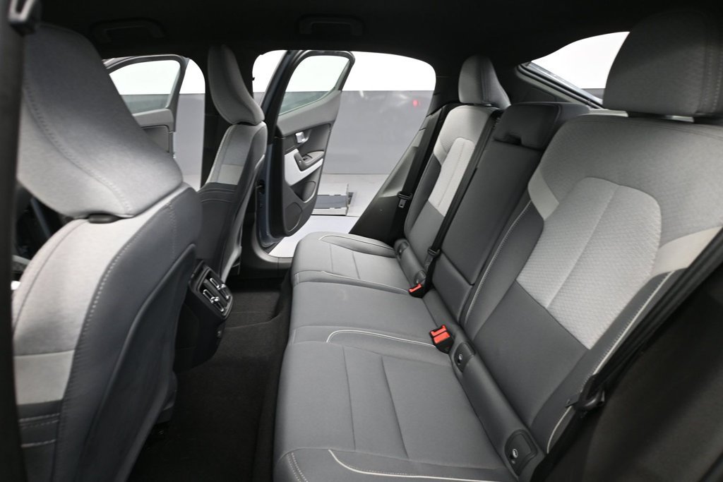 Used 2024 Polestar Polestar 2 AWD/4WD image 28