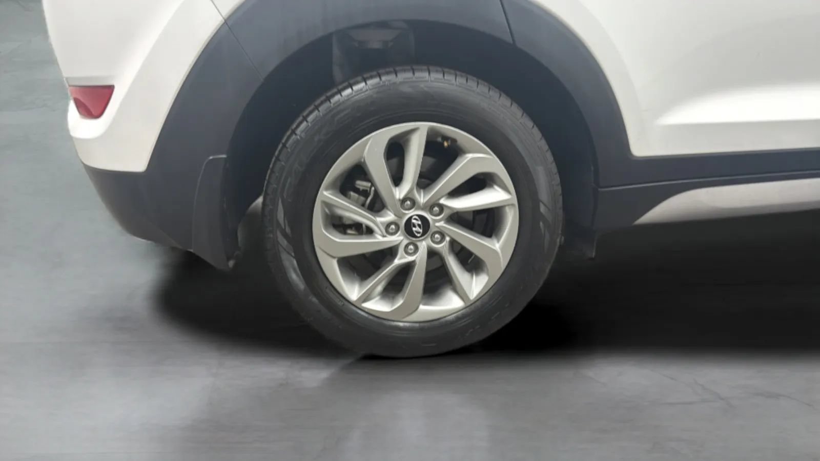 Used 2017 Hyundai Tucson SE w/ SE Popular Package 02 FWD image 25