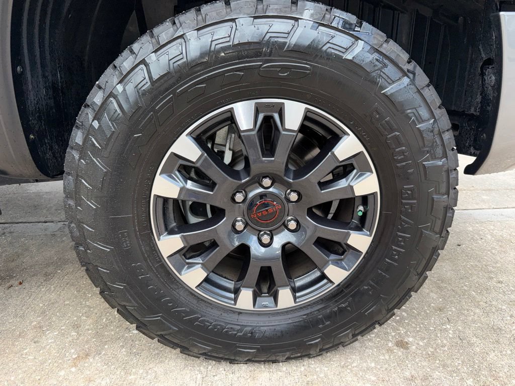 Used 2024 Nissan Titan PRO-4X AWD/4WD image 48