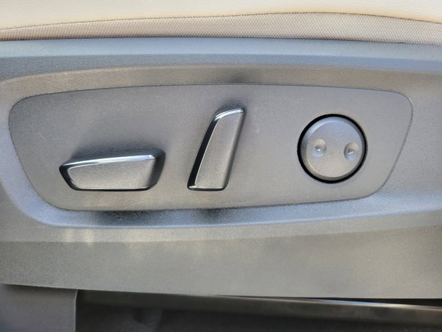 New 2025 Nissan Pathfinder SL image 11