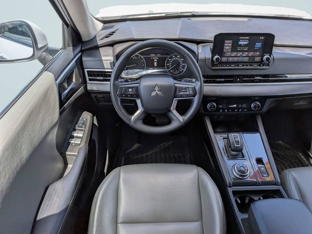 Used 2022 Mitsubishi Outlander ES FWD image 15