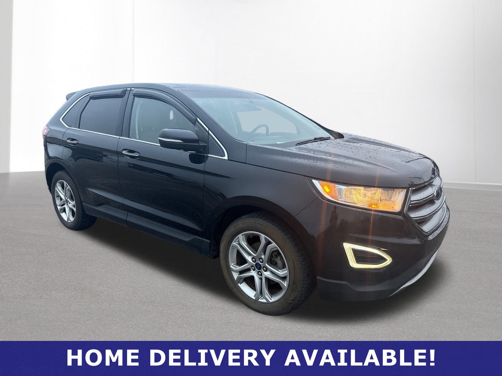 Used 2018 Ford Edge Titanium w/ Equipment Group 301A FWD image 1