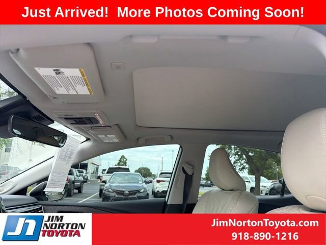 Used 2025 Toyota Camry XLE w/ Premium Plus Package FWD image 11
