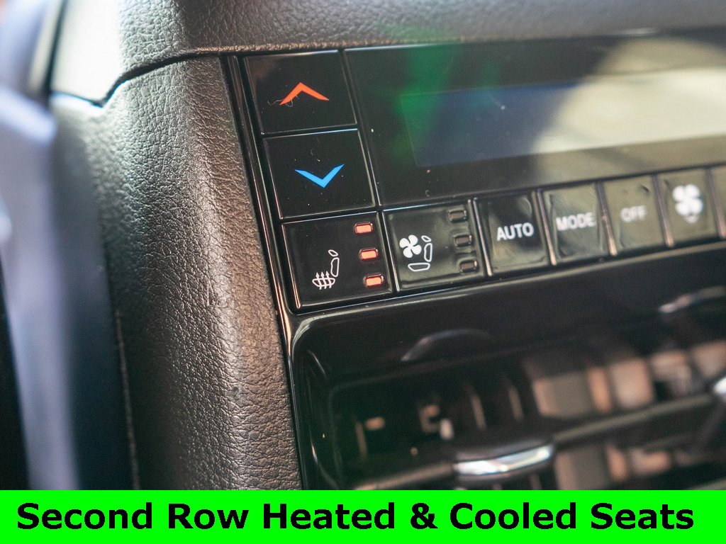 Used 2021 Jeep Grand Cherokee L Summit image 16