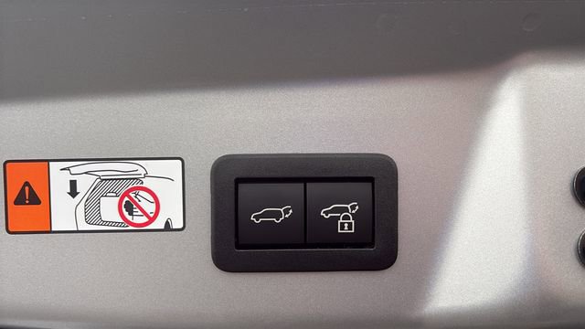 New 2026 Toyota Prius Plug-In Hybrid image 32