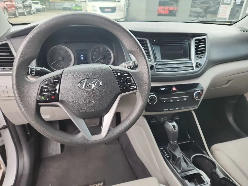 Used 2018 Hyundai Tucson SE FWD image 5