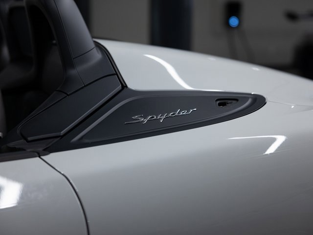 Certified 2022 Porsche 718 Boxster Spyder image 15