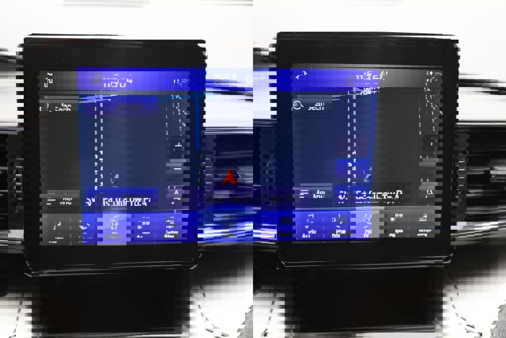 Used 2021 Ford Explorer XLT w/ Equipment Group 202A image 21